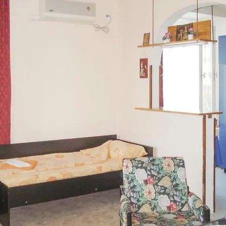 Apartment One-bedroom In